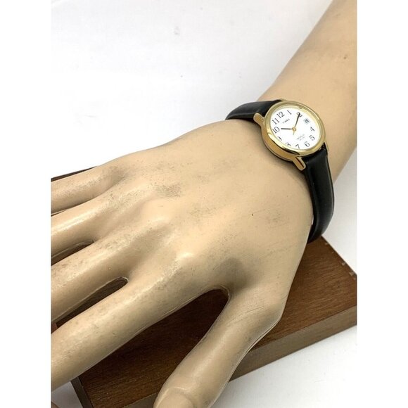 Timex Women's Watch T2H341 Indiglo Quartz Black Leather Band Petite Date 25mm - Picture 4 of 14